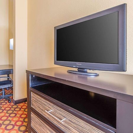 Quality Inn & Suites Montgomery East Carmichael Rd Zewnętrze zdjęcie