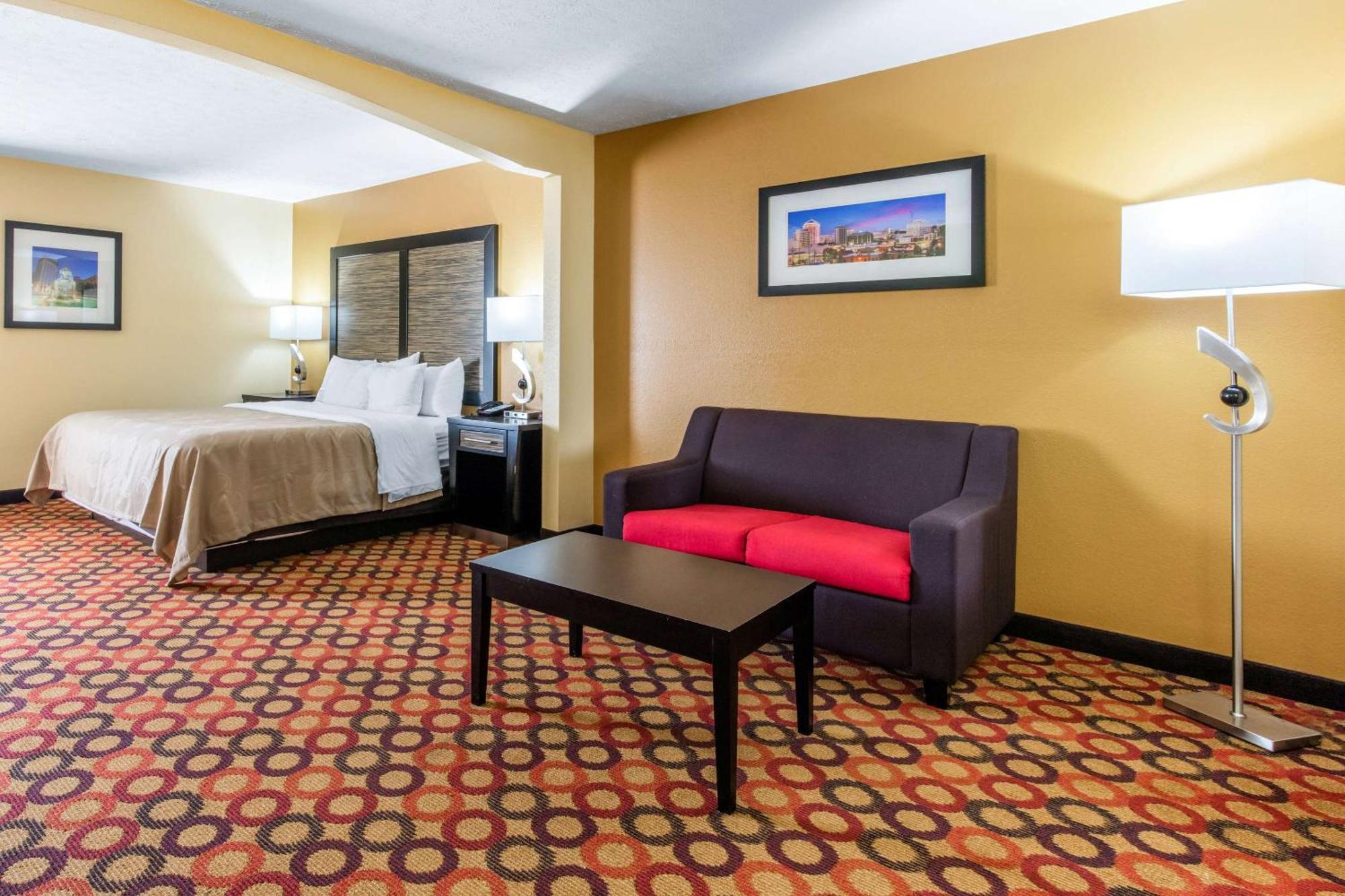 Quality Inn & Suites Montgomery East Carmichael Rd Zewnętrze zdjęcie