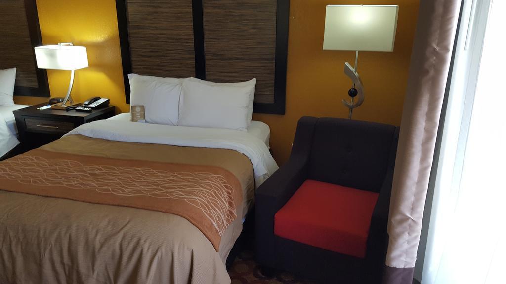 Quality Inn & Suites Montgomery East Carmichael Rd Pokój zdjęcie